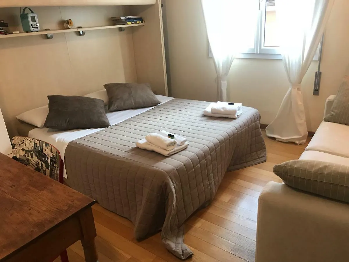 San Domenico Apartment Bolonha Itália